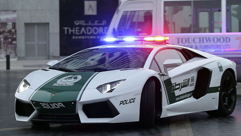 Lamborgini Aventador de la policia de Dubai
