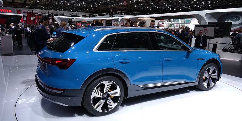 Audi Q7 e-tron quattro