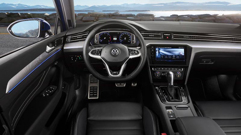 Volkswagen Passat 2019, interior