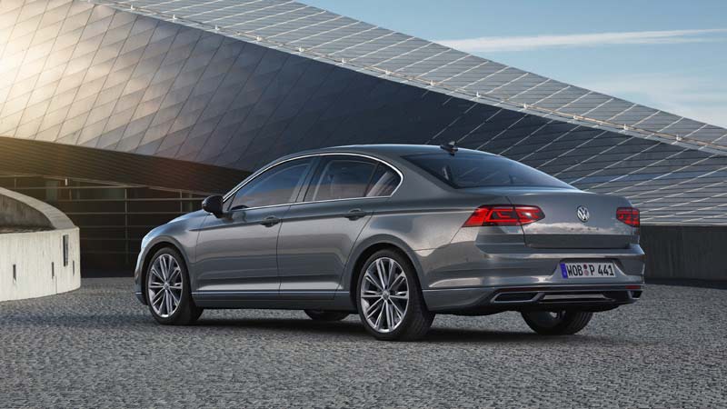 Volkswagen Passat 2019, tres cuartos trasero