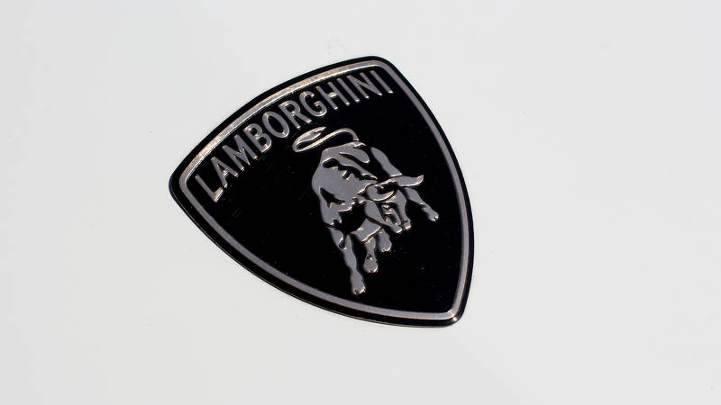 Logotipo de Lamborghini con el toro
