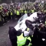 Chalecos amarillos, Porsche, portada