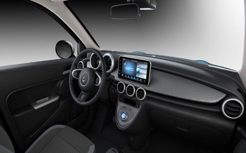 Interior de un coche eléctrico